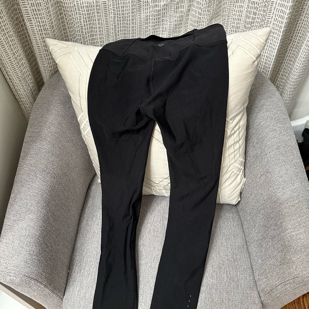 Lululemon Women’s Size 2 black high rise leggings